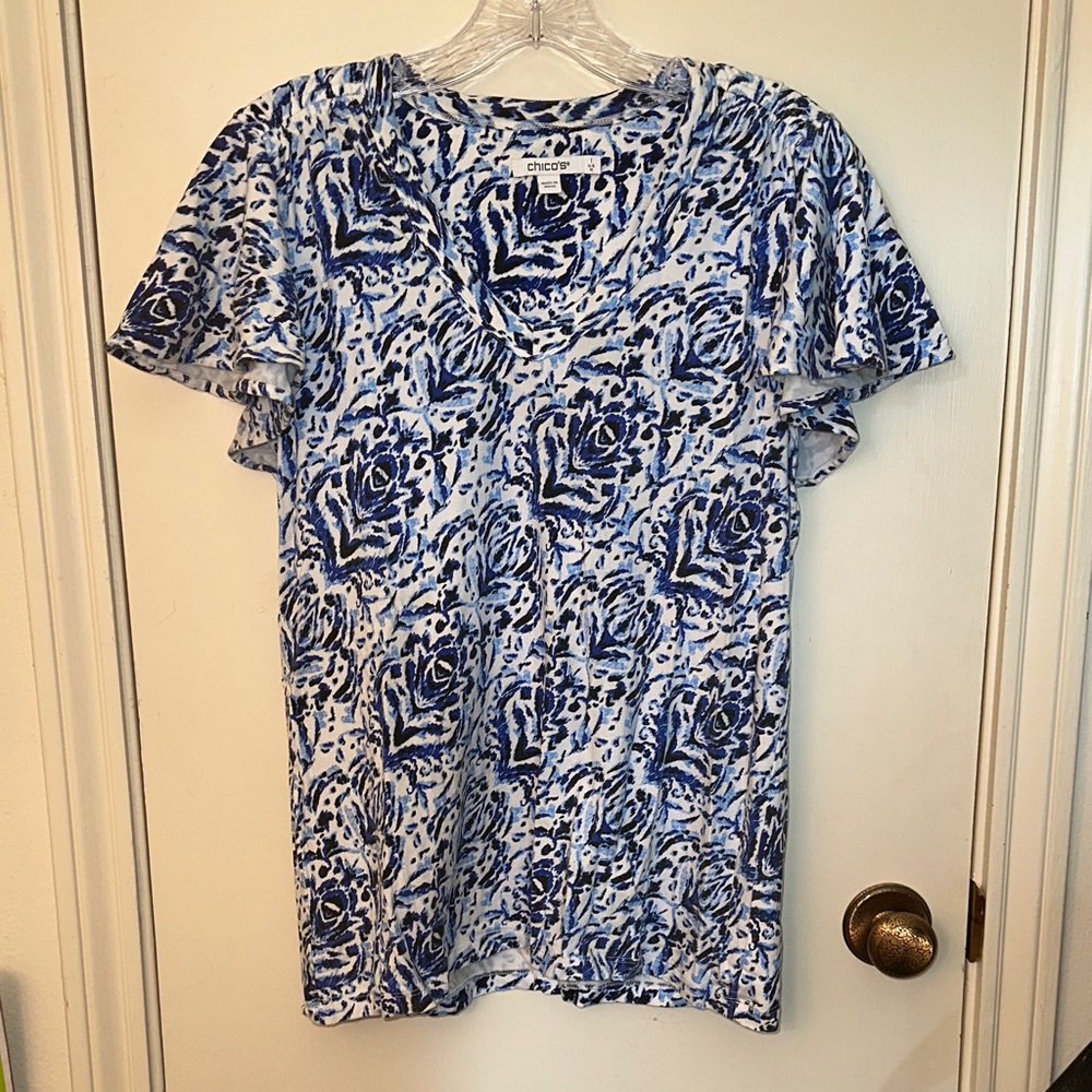 Chico's Abstract Blue and White Short Sleeve Top